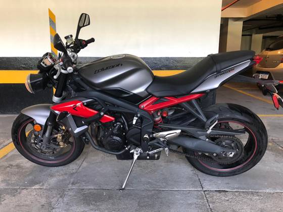 TRIUMPH STREET TRIPLE R ABS 